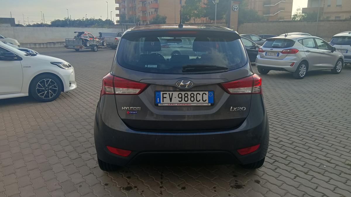 Hyundai iX20 1.4 CRDI 90cv App Mode